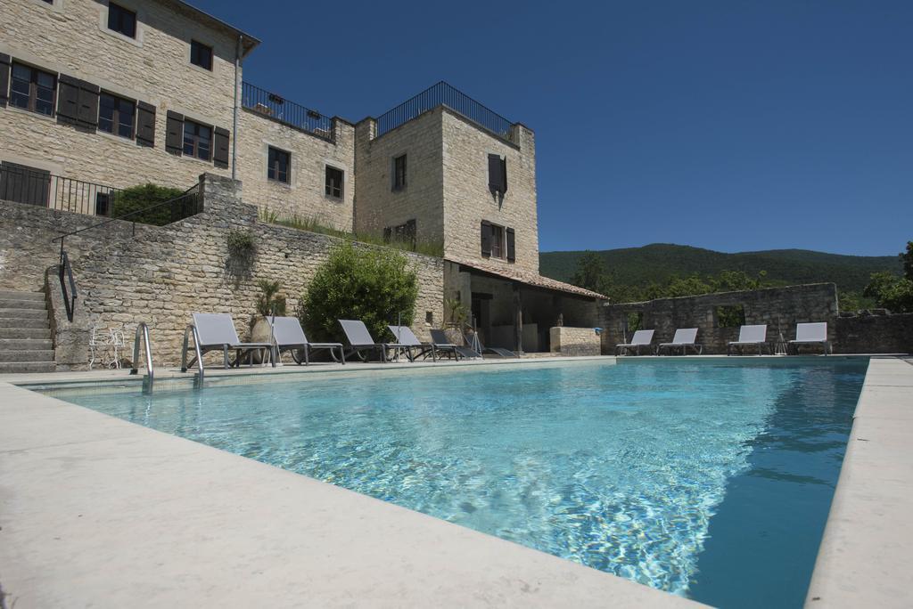 Logis Hotel Les Hospitaliers Le Poët-Laval Buitenkant foto